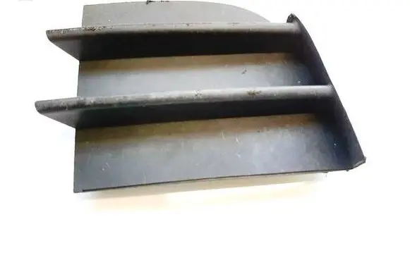Skoda Superb B6 (3T) Front bumper lower grill 3T0853666