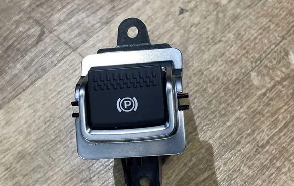 Jaguar F-Pace Hand parking brake switch GX732B623AB
