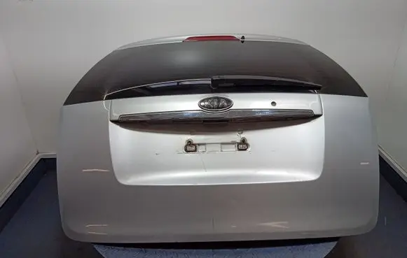 KIA Carnival Tailgate/trunk/boot lid