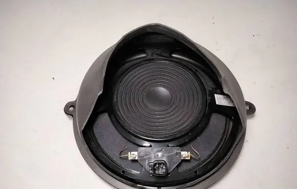 Mazda CX-7 Front door speaker EG2366960 284828001