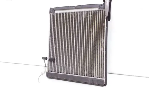 Air conditioning (A/C) radiator (interior)
