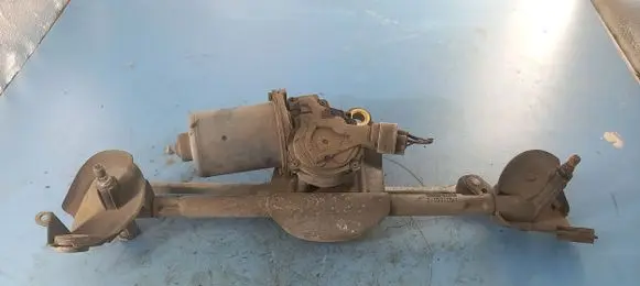 Toyota Yaris Verso Front wiper linkage 