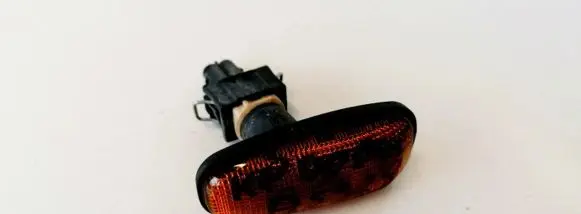 Dodge Neon Front fender indicator light 185447B