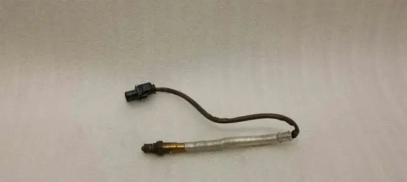 Mercedes-Benz C W205 Lambda probe sensor A0005423100