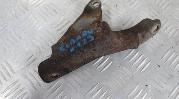 Subaru Impreza II Bracket in trunk/boot 