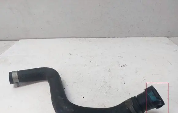 KIA Sorento Air intake hose/pipe 25450S1200