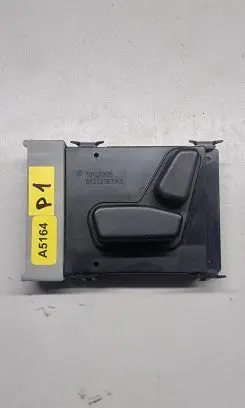 Chrysler Pacifica Seat control switch 68233963AA 10126325