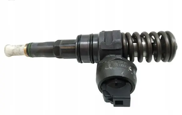 Seat Leon (1P) Fuel injector 038130073GX