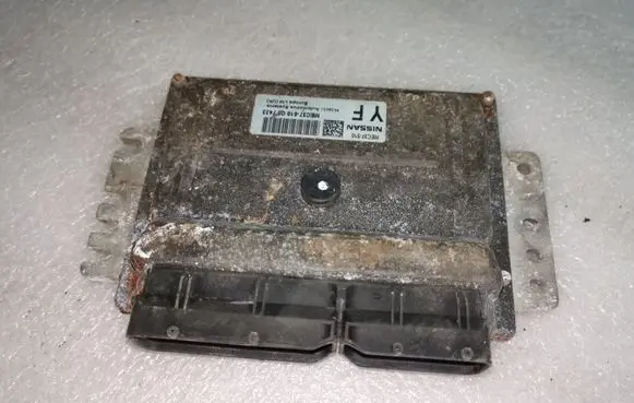 Nissan Note (E11) Engine control unit/module MEC37510 MEC37510C27423
