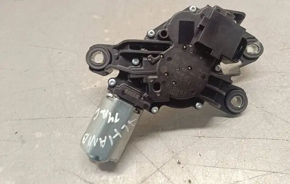 Seat Alhambra (Mk2) Rear window wiper motor 0390201207 5K6955711B