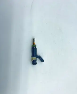 Mercedes-Benz ML W164 Fuel injector A2720780249 5272A07500