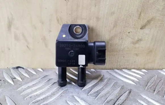 Hyundai i40 Exhaust gas pressure sensor 392102A800