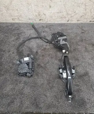 Land Rover Range Rover Sport L494 Rear door soft close latching motor CK52218A42BC C03748101 JLRL405