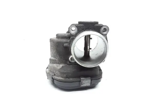 Volvo V40 Throttle valve 28275019 9673534480