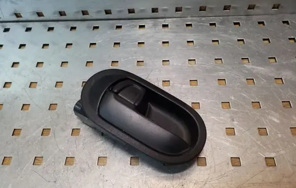Mitsubishi Colt Rear door interior handle