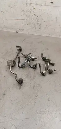 BMW X3 E83 Fuel injector supply line/pipe 
