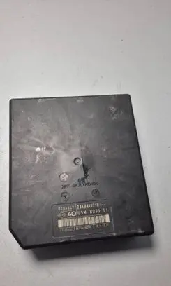 Renault Megane I Fuse module 284B61871R GF20MD10 9637489394