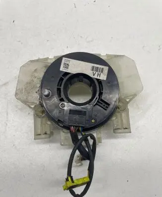 Nissan Primera Other switches/knobs/shifts AV615 25560