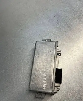 Audi 80 90 S2 B4 ABS control unit/module 0265100056