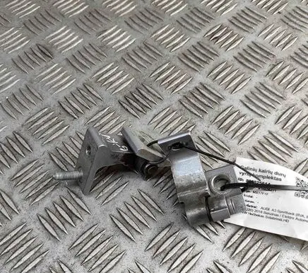 Audi A3 S3 8V Rear door hinge set 8X0831403E 8V0833403E