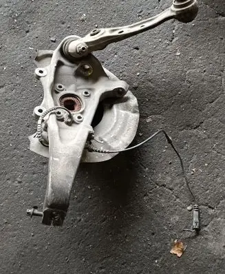 BMW 5 F10 F11 Front wheel hub spindle knuckle
