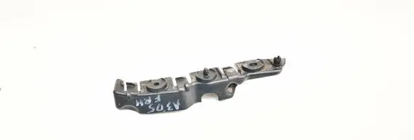 Audi A3 S3 A3 Sportback 8P Front bumper mounting bracket 8P0807184A