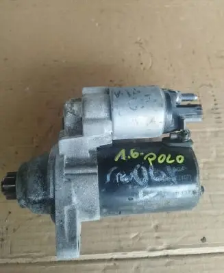 Volkswagen Polo IV 9N3 Starter motor 02T911023