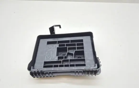 Subaru Forester SL Battery tray