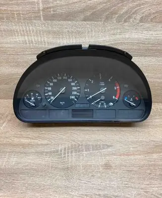 BMW 5 E39 Speedometer (instrument cluster) 6914913 110008735