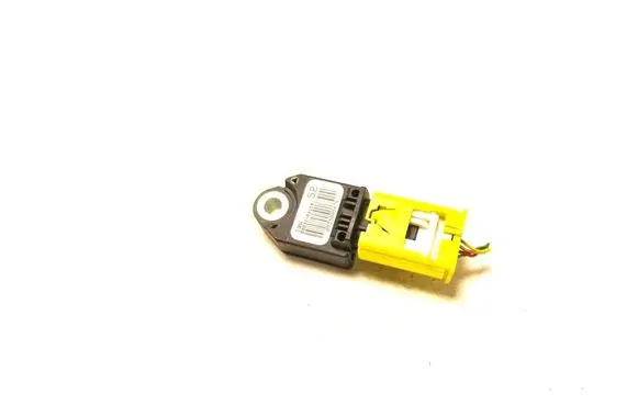Toyota Avensis T270 Airbag deployment crash/impact sensor 8983102150