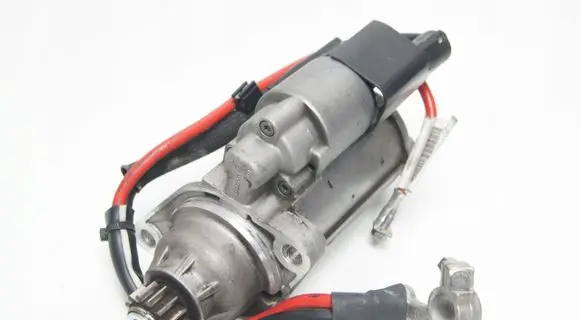 Volkswagen Golf VII Starter motor 0AM911023R