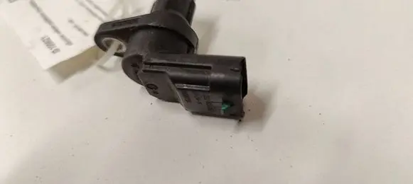 Volvo S60 Crankshaft position sensor 0232103063 8658726