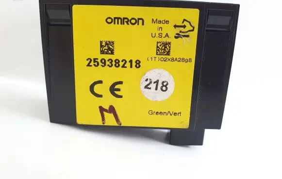 Chevrolet Captiva Door central lock control unit/module 25938218