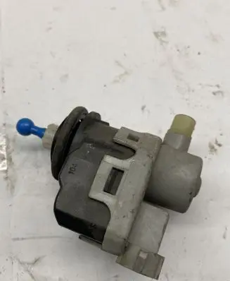 Nissan Almera Tino Headlight level adjustment motor 7700420737