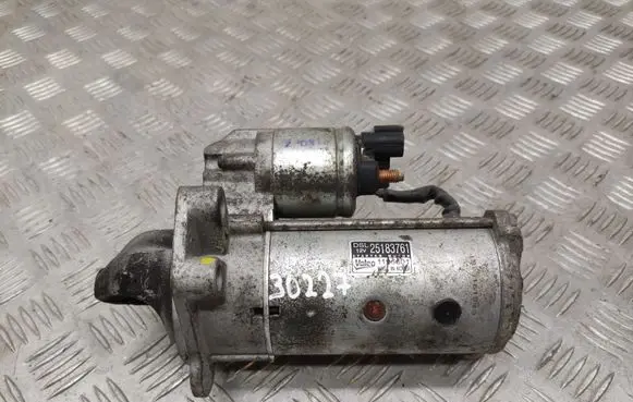 Chevrolet Captiva Starter motor 25183761 1196601