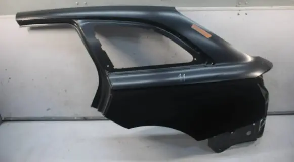 Audi A6 C7 Fender