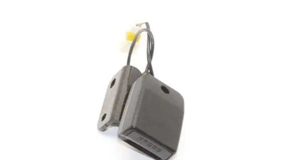 Peugeot RCZ Middle seatbelt buckle (rear) 