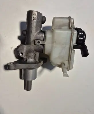 Volkswagen Caddy Master brake cylinder 1K1611301D 03350886321