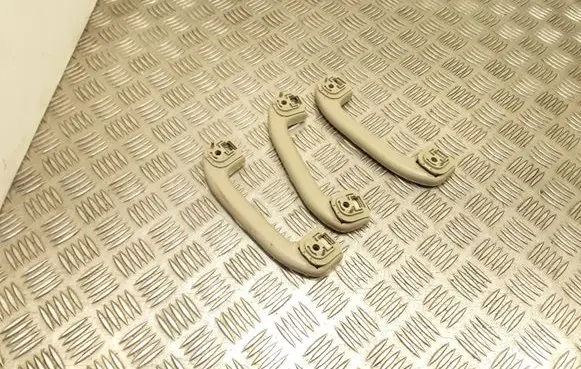 Nissan Tiida C11 A set of handles for the ceiling 