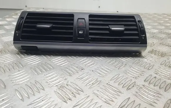 BMW X5 E70 Dash center air vent grill 9210705 9220101