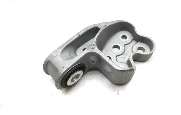 Lexus UX Engine mounting bracket
