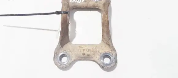 Peugeot 406 Bracket in trunk/boot 722or00