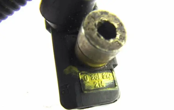 Volkswagen Golf IV Crankshaft position sensor 0261210214