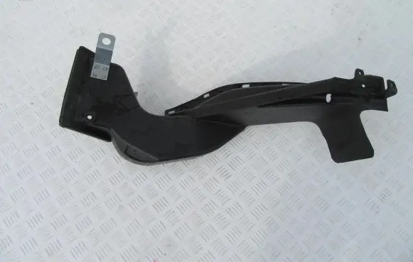 Ferrari 612 Scaglietti Intercooler air guide/duct channel
