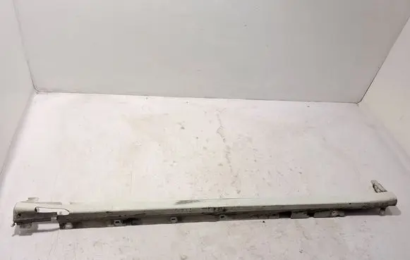 BMW X4M F98 Sill 8091995