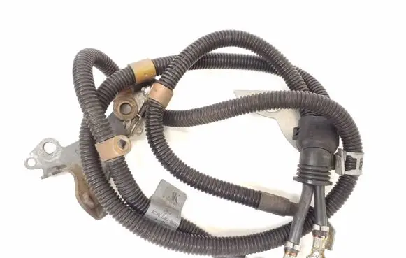 Mercedes-Benz SL R230 Wires (starter motor) A2305409610
