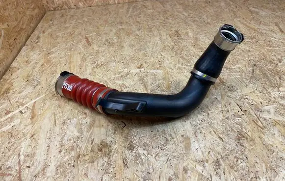 BMW 1 F40 Intercooler hose/pipe 9452508