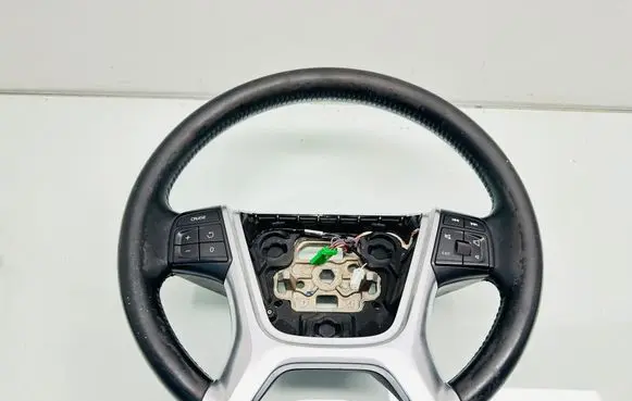 Volvo V70 Steering wheel P31271093