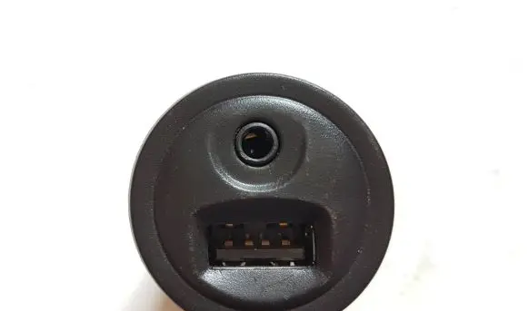 Citroen C4 II USB socket connector 9800714177