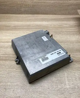 Renault 19 Engine control unit/module ECU 7700740746 7700739228 S101260102D